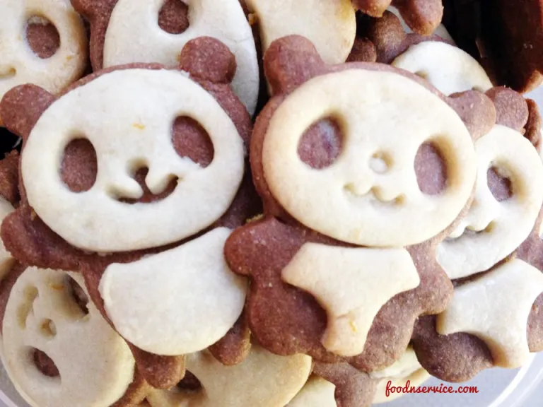 Panda Bear Cookies Recipe! These are delicious and super cute to make and for the whole family to enjoy!
