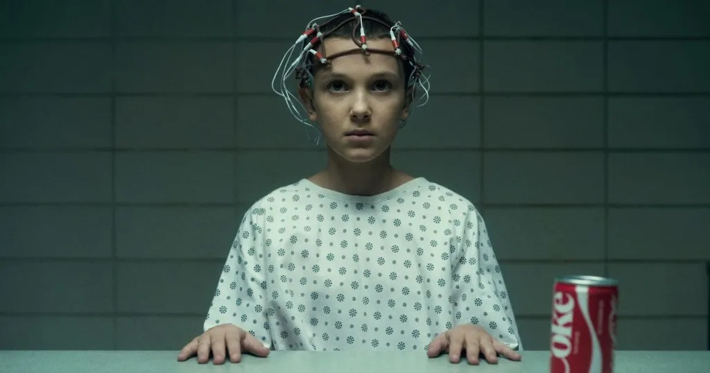 Eleven stranger things costume hospital gown is one of the more iconic costumes as that's what we first see Eleven in.