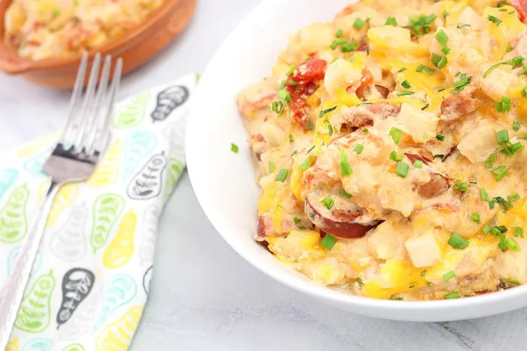 Slow Cooker Cheesy Potatoes
