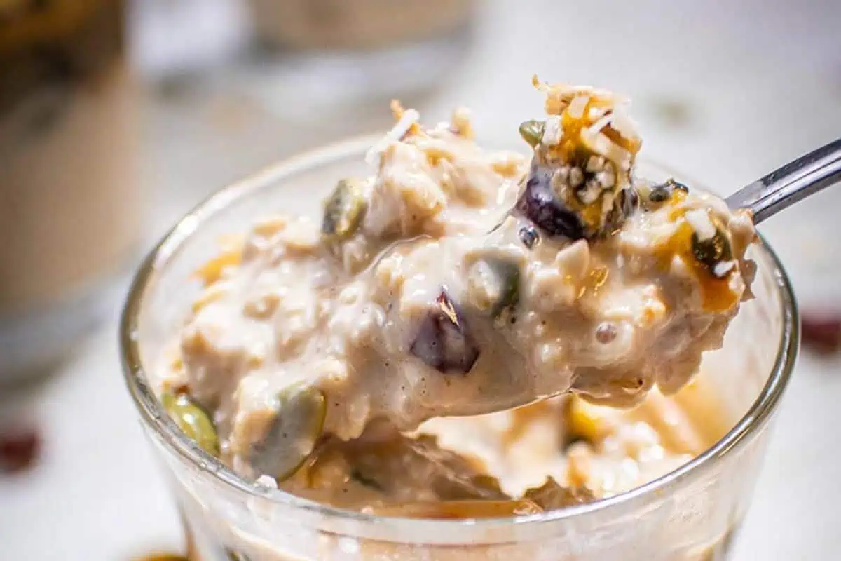 Passionfruit overnight oats.