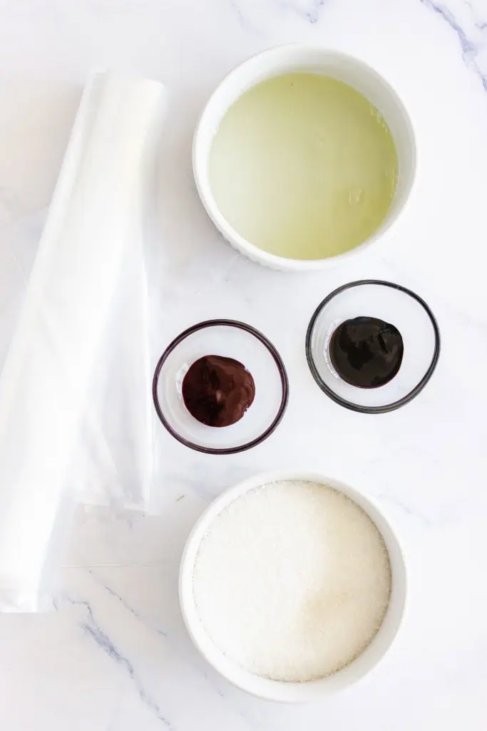 Ingredients to make Santa Claus meringues.