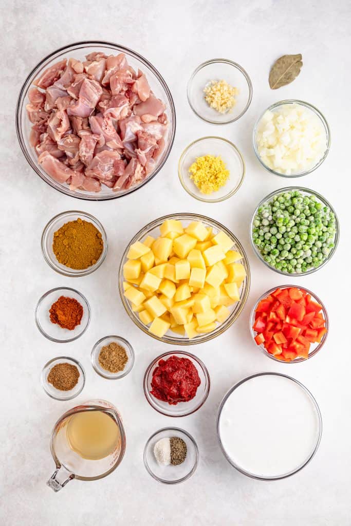 Ingredients to make Slow Cooker Chicken Curry.