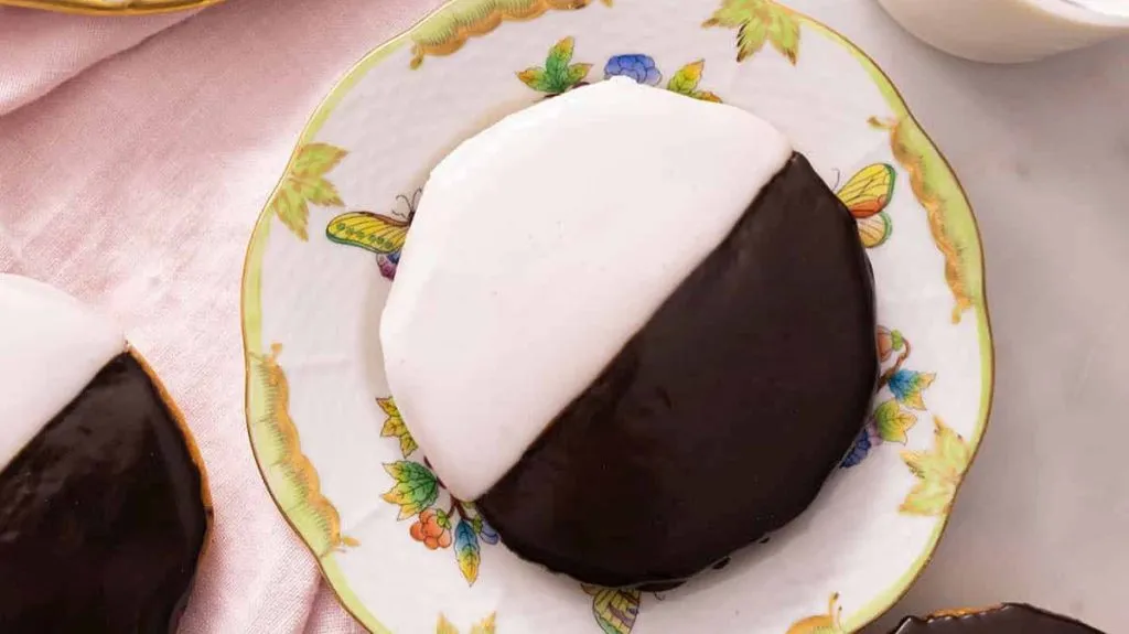Black & White Cookie