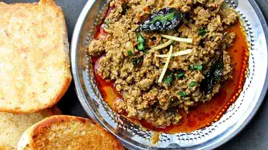 Keema Pav