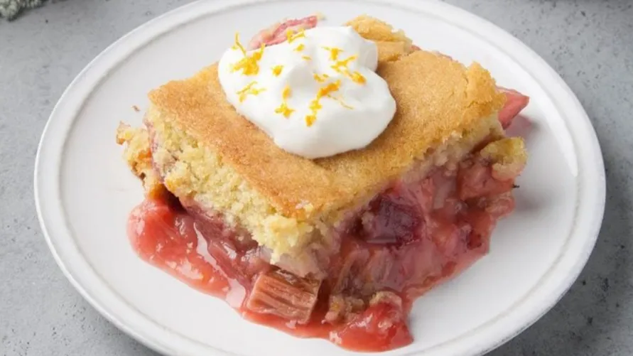 Strawberry Rhubarb Cake with Orange