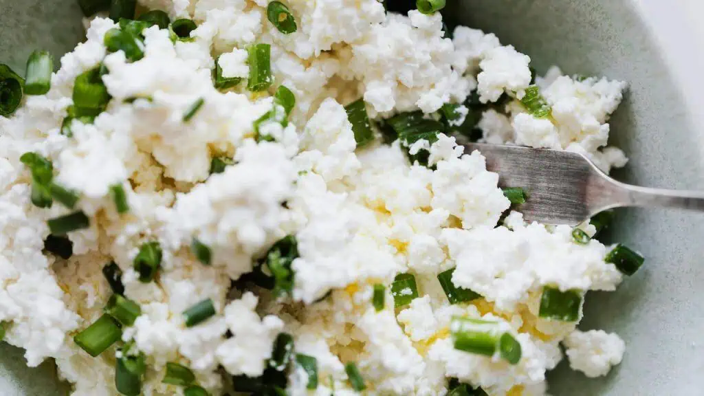 Cottage Cheese: Smooth and Savory