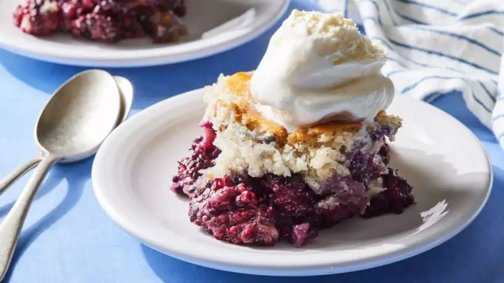 Sweet Blackberry Cobbler