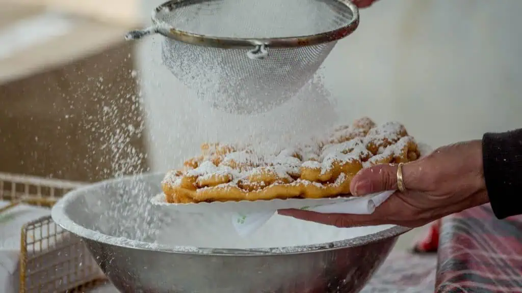 Funnel Cakes: A Fairground Favorite