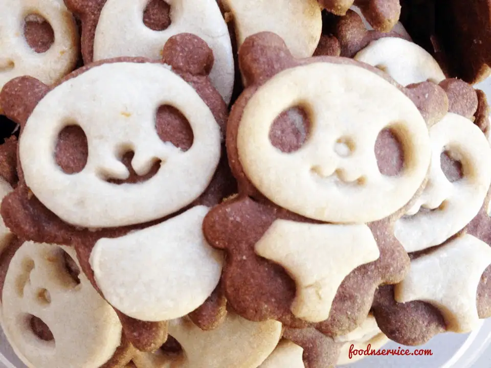 Panda Bear Cookies Recipe! These are delicious and super cute to make and for the whole family to enjoy!