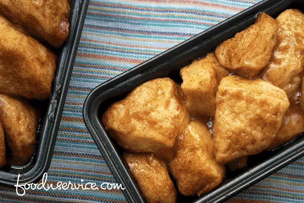This instant pot monkey bread recipe turned out fabulous! You need to make it today!