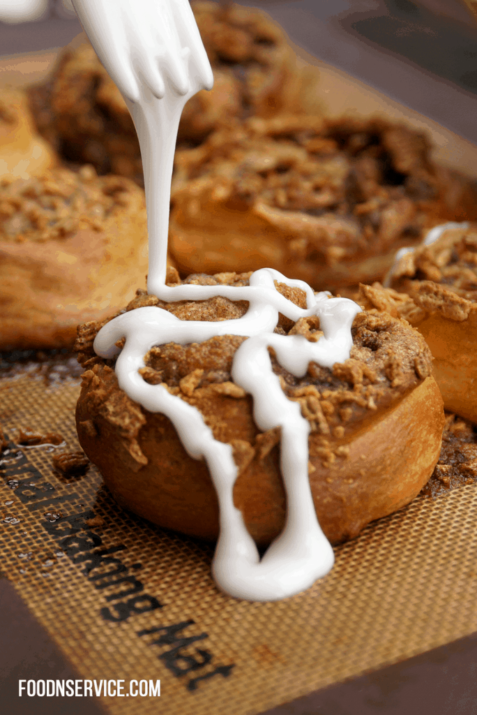 These golden grahams cinnamon rolls are going to be your newest obsession in life!