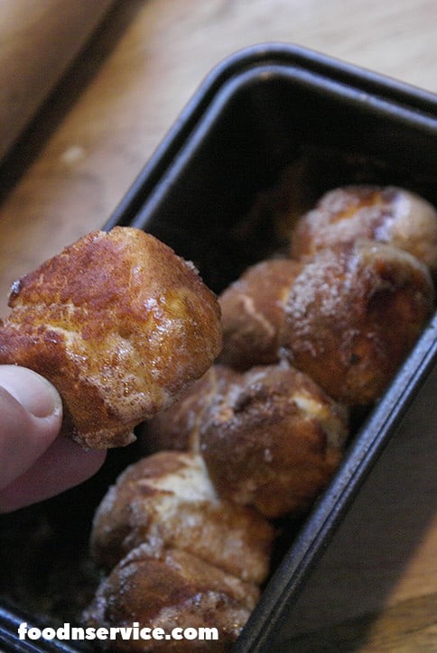 Air Fryer Monkey Bread  3 FreeStyle Points - Weight Watcher's Dessert