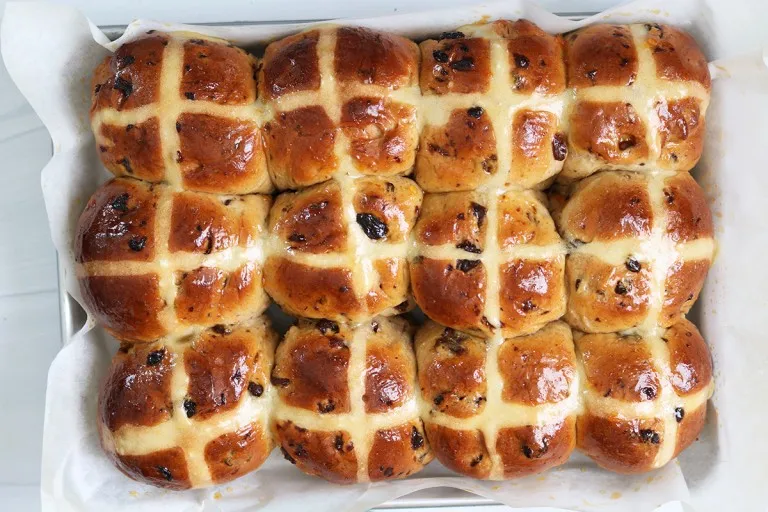 Instant Pot Hot Cross Buns