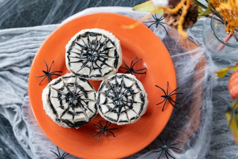 Spider Web Cupcakes