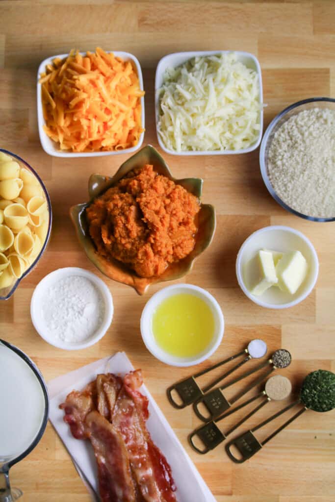 ingredients for pumpkin macaroni and cheese