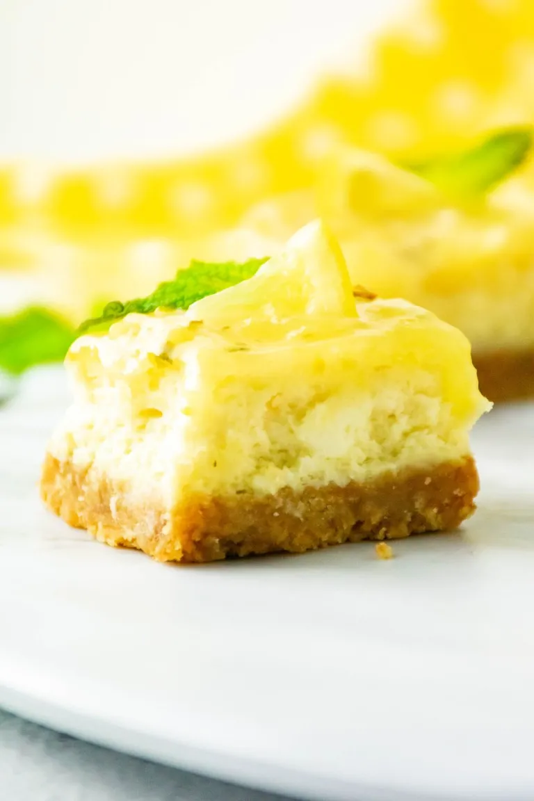 Lemon Cheesecake Bars