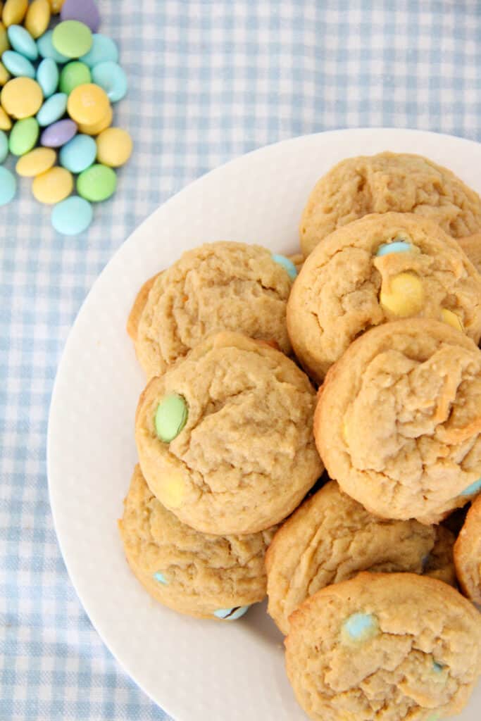 lovely overhead shot of easter m and m cookies