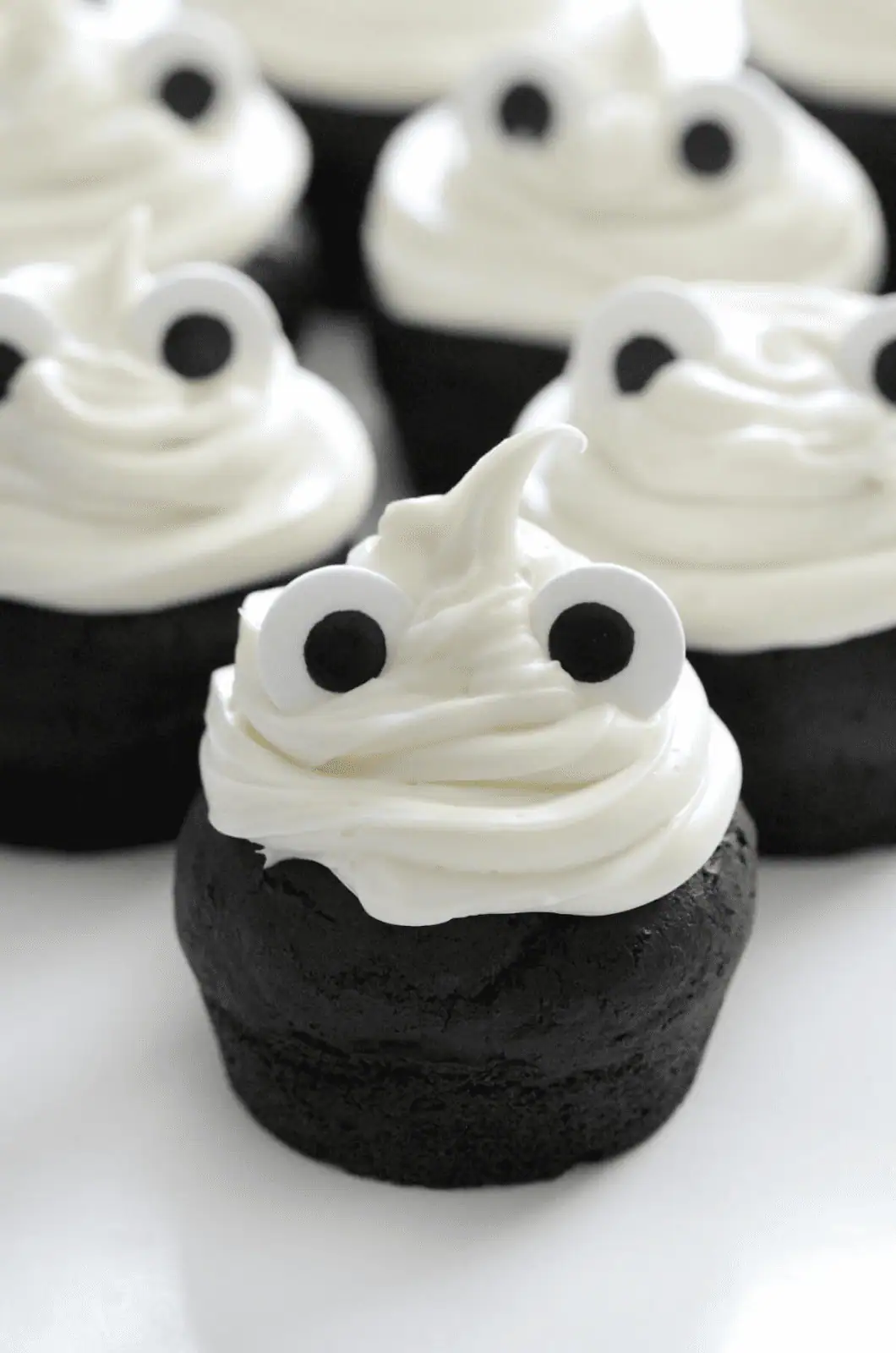 vegan halloween ghost recipes with googly eyes