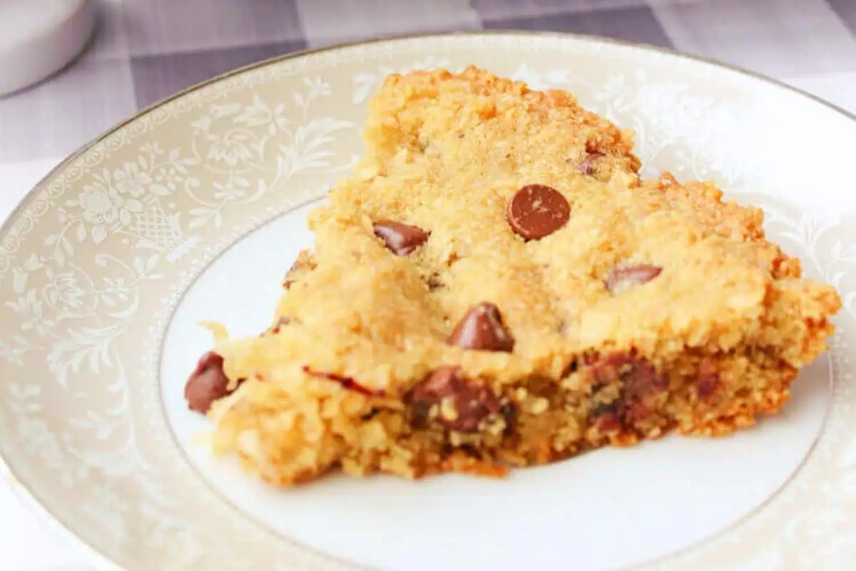 A keto skillet cookie on a plate.