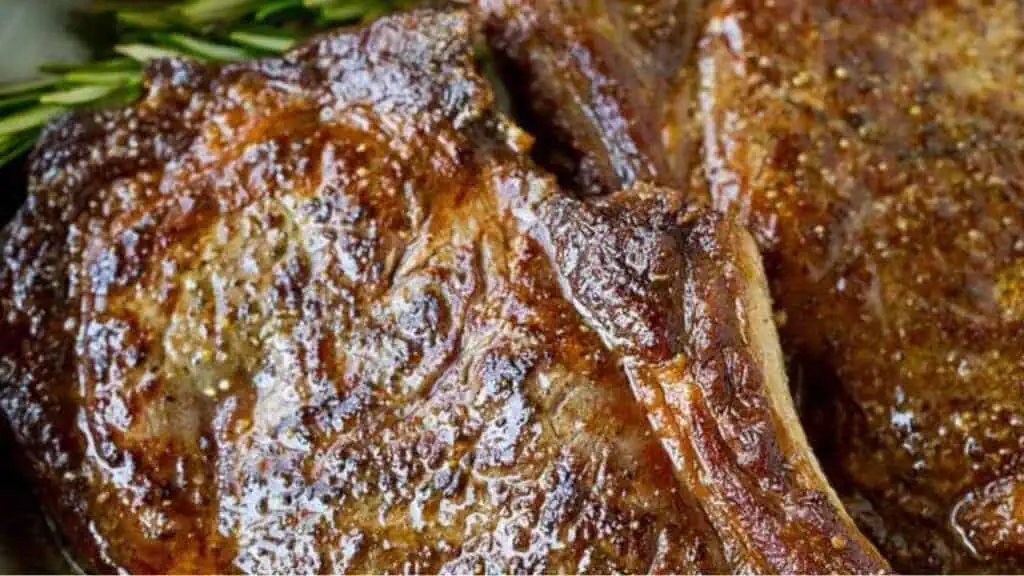 Rib Eye Steak with Garlic Butter