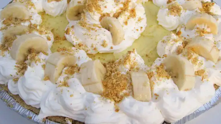 Banana Cream Pie with Pudding