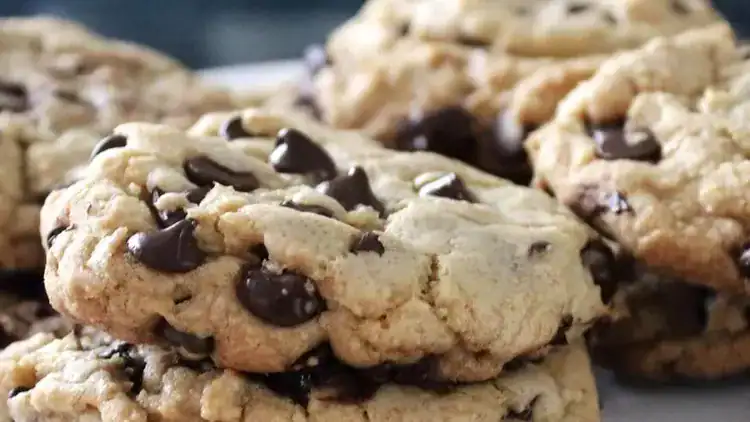 Chewy Chocolate Chip Cookies