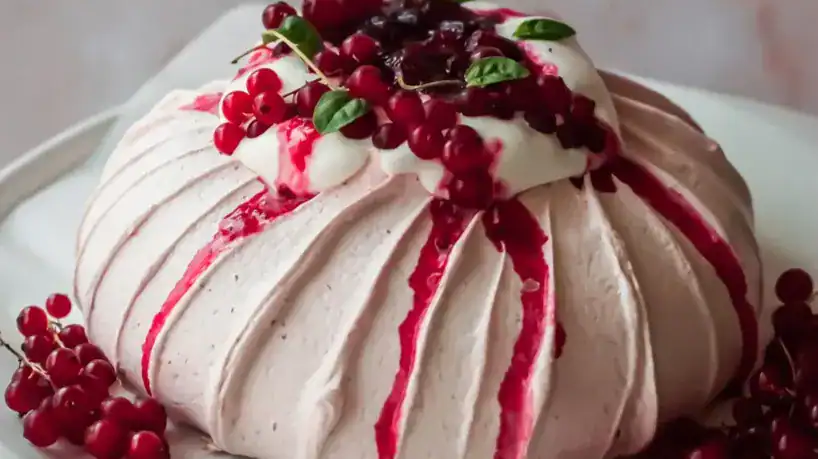 Elegant Strawberry Pavlova
