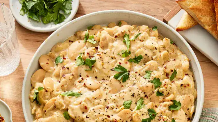 Creamy Garlic-Parmesan Butter Beans