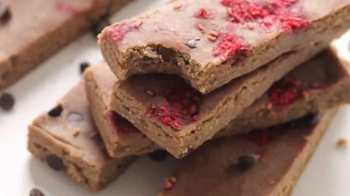 Berry Protein Bars