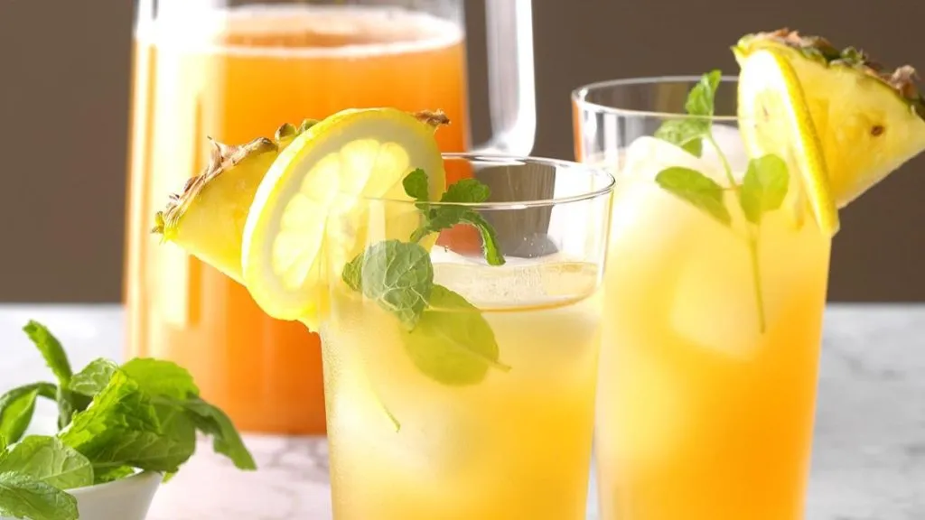 Sip on Pineapple Sweet Tea