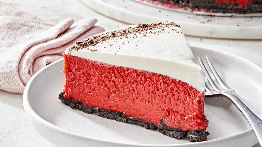 Red Velvet Cheesecake