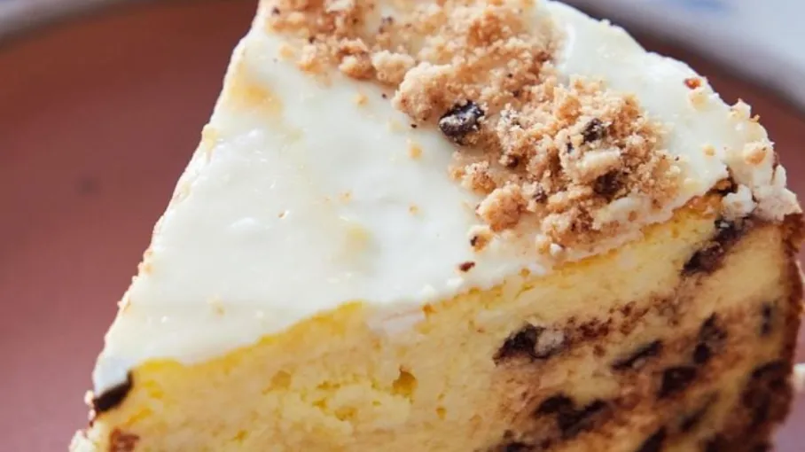 Chocolate Chip Cookie Cheesecake