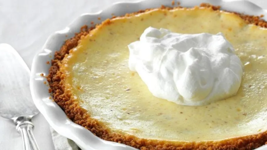 Pineapple Pie with Coconut Cream