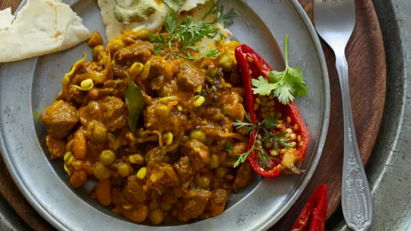 Curry Cauliflower & Chickpeas