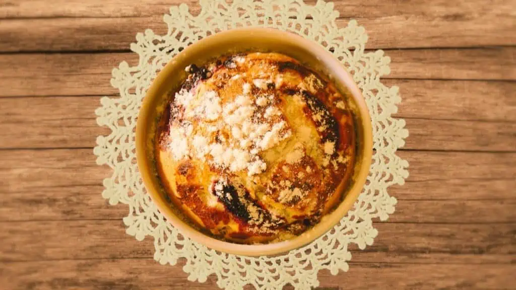 Delicious Fruit Cobbler