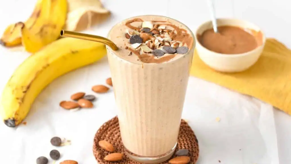 Banana Almond Shake
