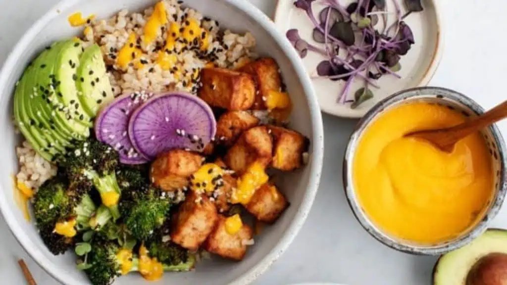 Flavorful Tofu and Veggie Bowl