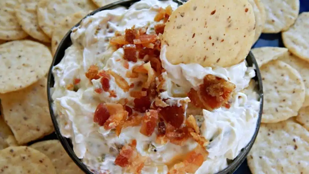 Smoky Bacon Jalapeño Dip