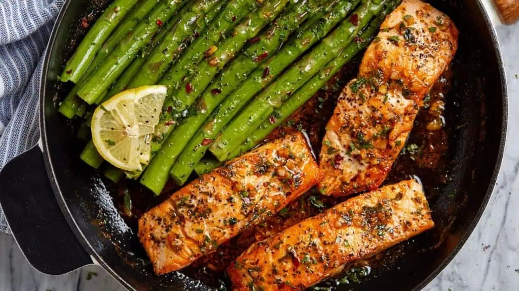Garlic Butter Salmon with Asparagus
