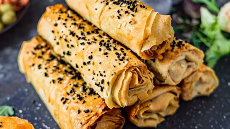 26 Simple Picnic Food Ideas That Work for Kids and Adults