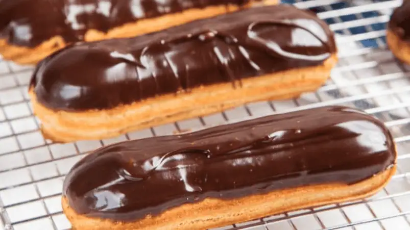 Chocolate Éclairs