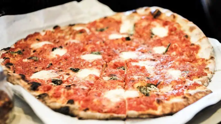 Connecticut’s apizza