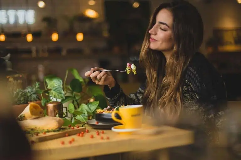 How Solo Meals Are Changing the Way We Think About Food and Ourselves
