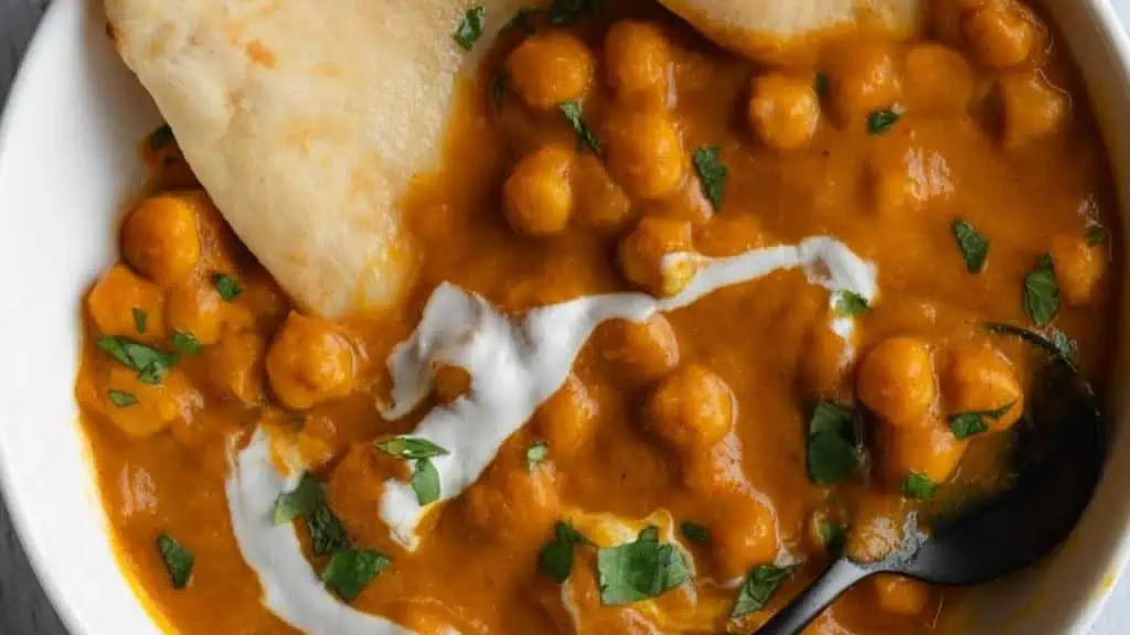Autumn Spice: Pumpkin Chickpea Curry