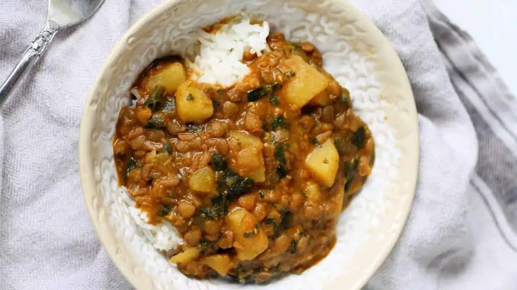Winter Richness: Lentil Potato Curry