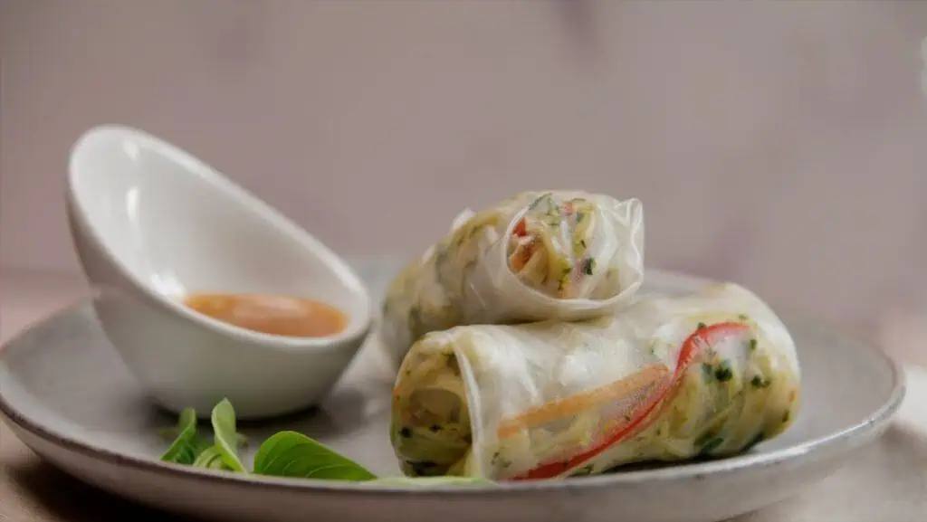 Pad Thai Rolls