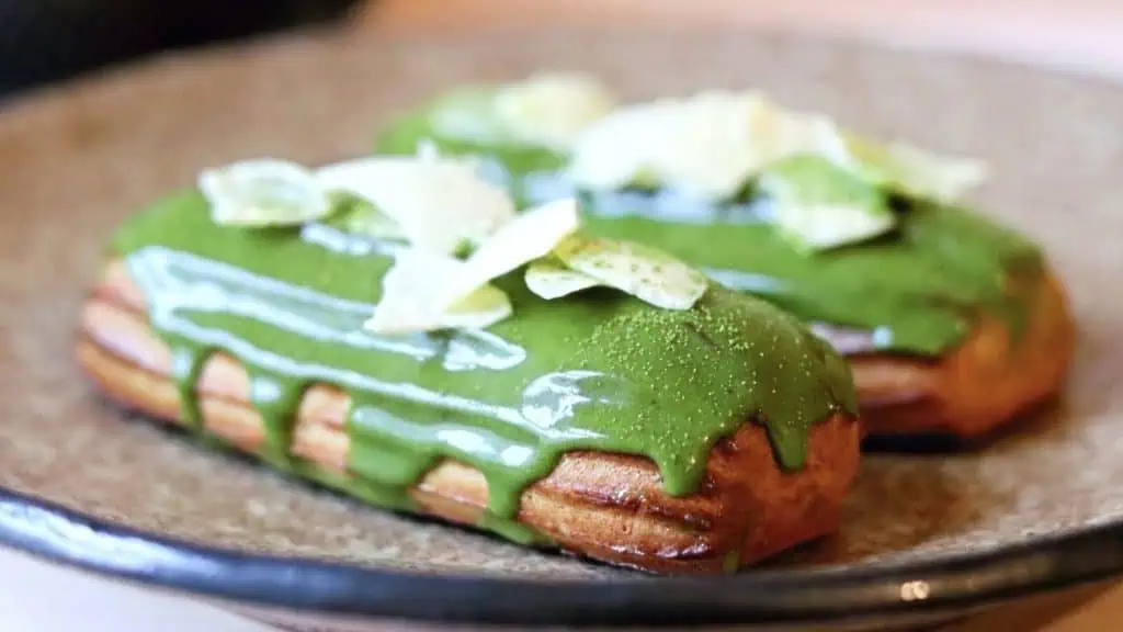 Matcha Éclairs