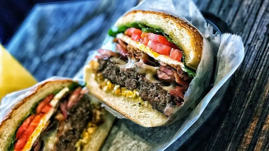 pão de queijo burgers