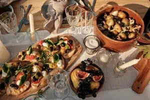 The Silent Table: What Mealtime Etiquette Reveals About Society